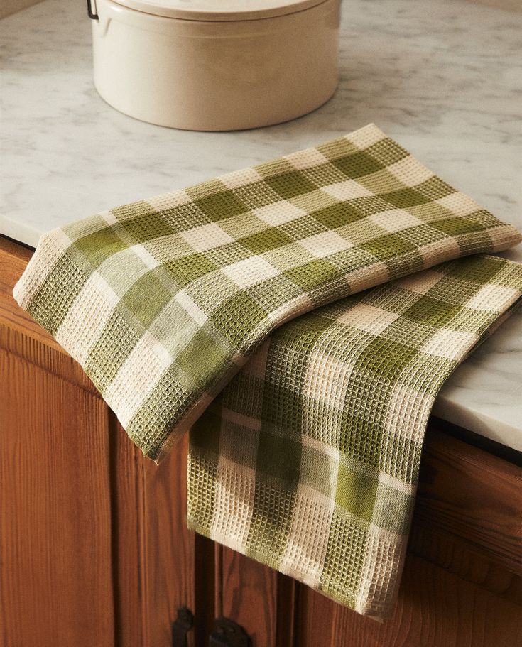 Olive Green Gingham Kitchen Towel Set