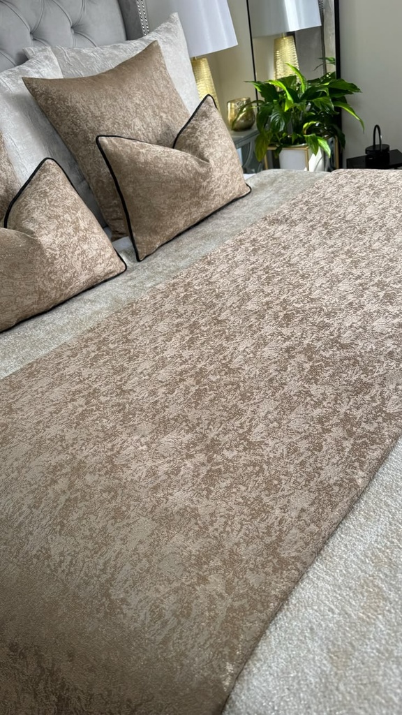Beige / Champagne Crushed Velvet Bed Runner With 2 Matching Cushion Covers - Pack Of 3